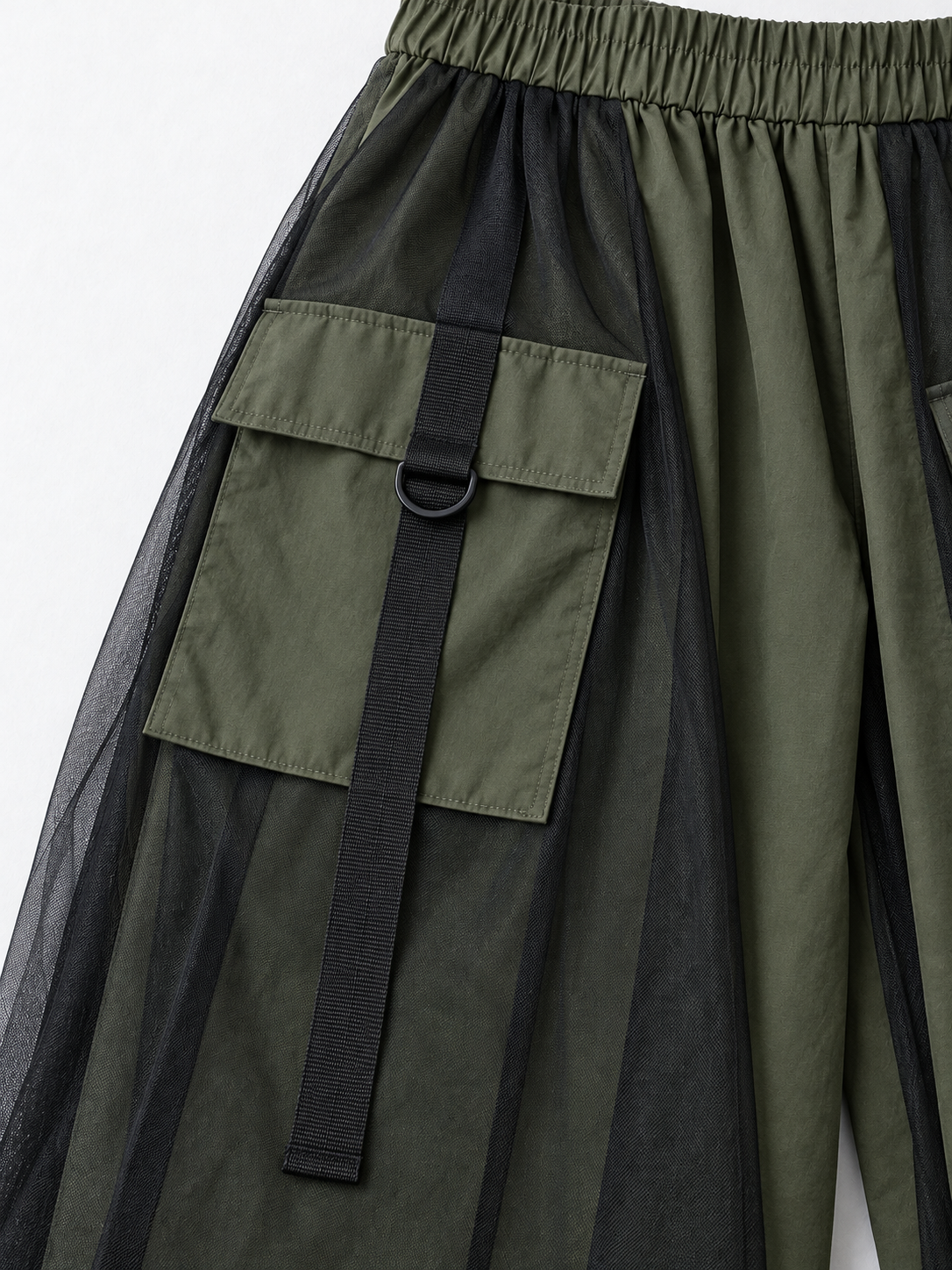 Mesh-Overlay Cargo Culottes