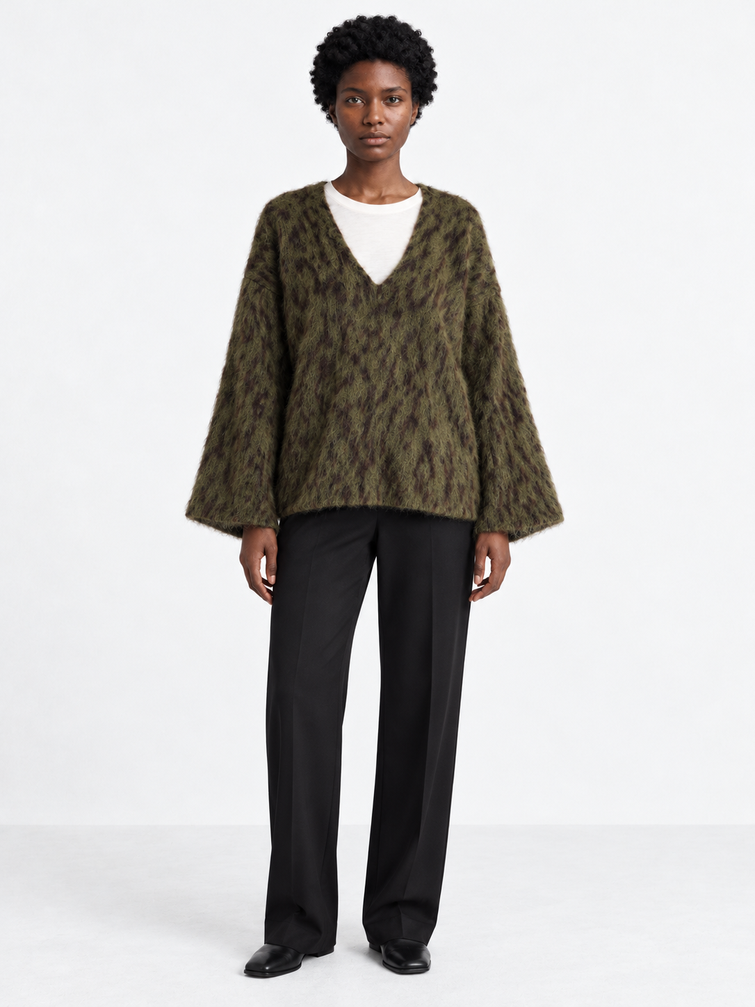 Leopard-Pattern V-Neck Sweater