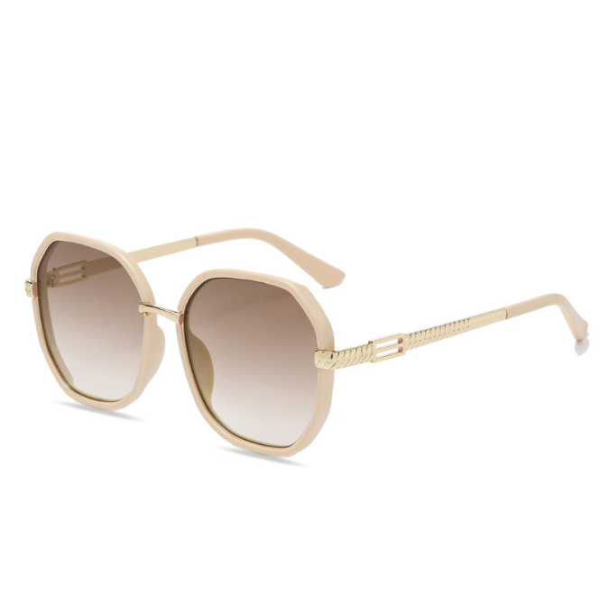 Street Style UV Protected Sunglasses