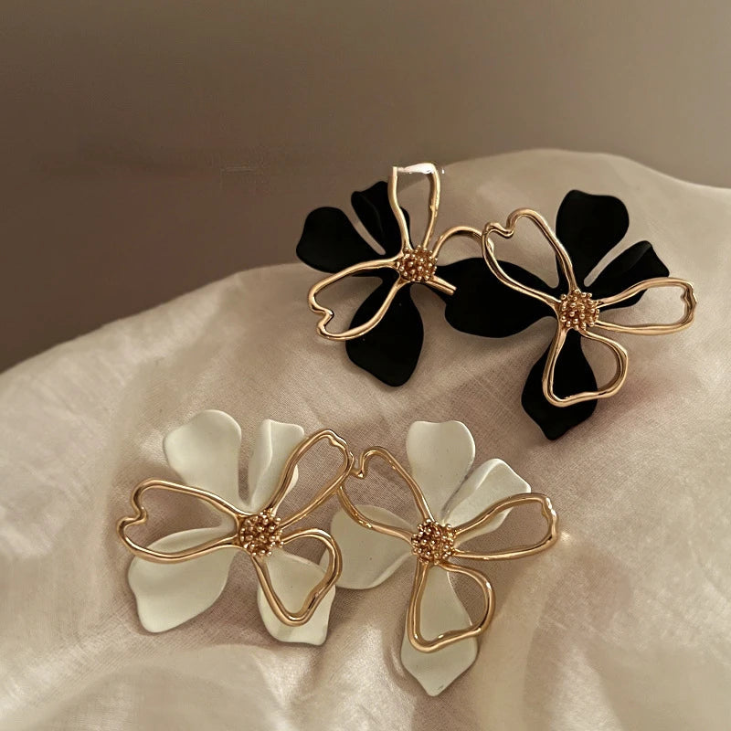 Two-Layer Petal Stud Earrings