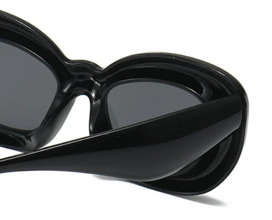 Retro Glam Fat Frames Sunglasses