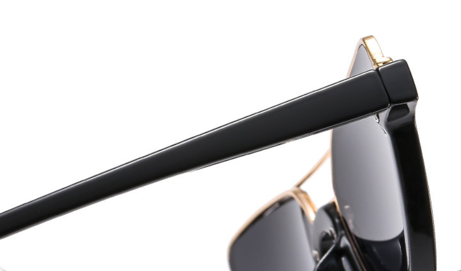 Small Frame Classic UV400 Sunglasses