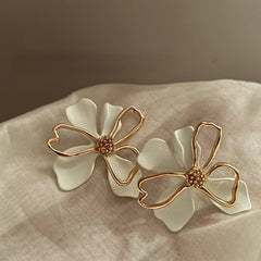 Two-Layer Petal Stud Earrings