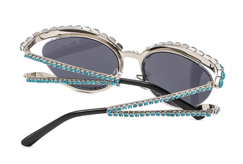 Rhinestones Cutout Frame Sunglasses