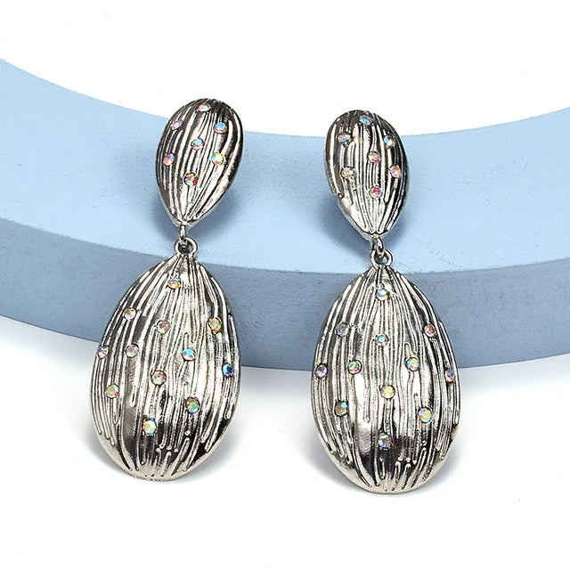 Oval Shells Rhinestones Drop Earrings