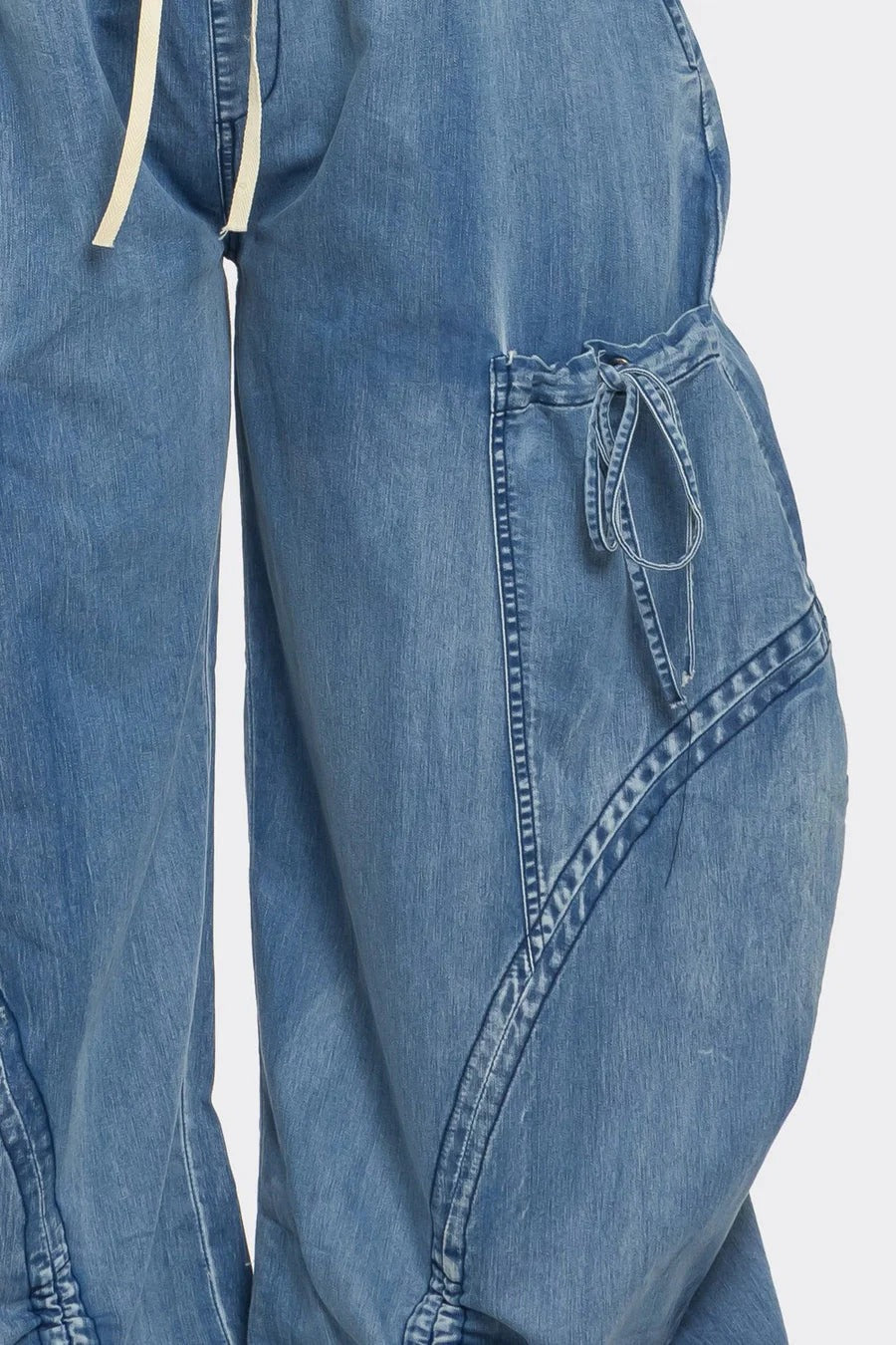 Balloon Elastic Waistband Denim Jeans