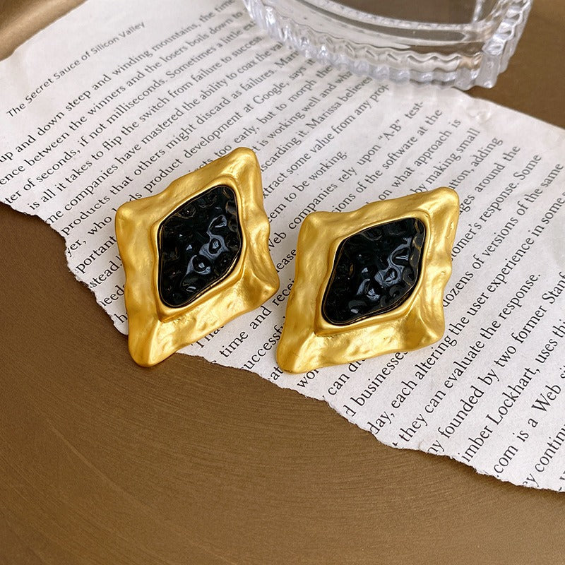 Retro Black Rhinestone Resin Earrings