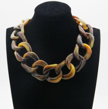 Chunky Chain Choker Necklace