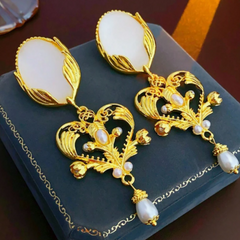 Oval Plate Pearl Chandelier Earrings