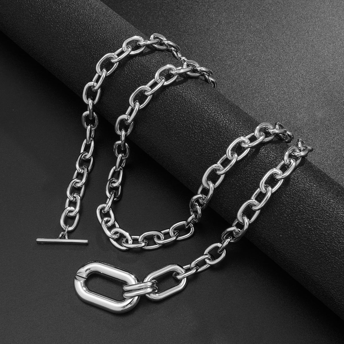 Double Chains Toggle Bar Necklace