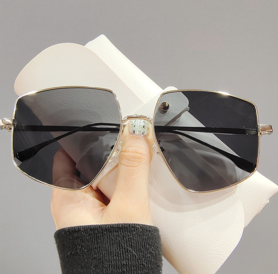 Polygon Irregular Thin Frame Sunglasses