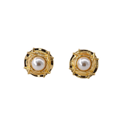 Vintage Pearl Stud Earrings