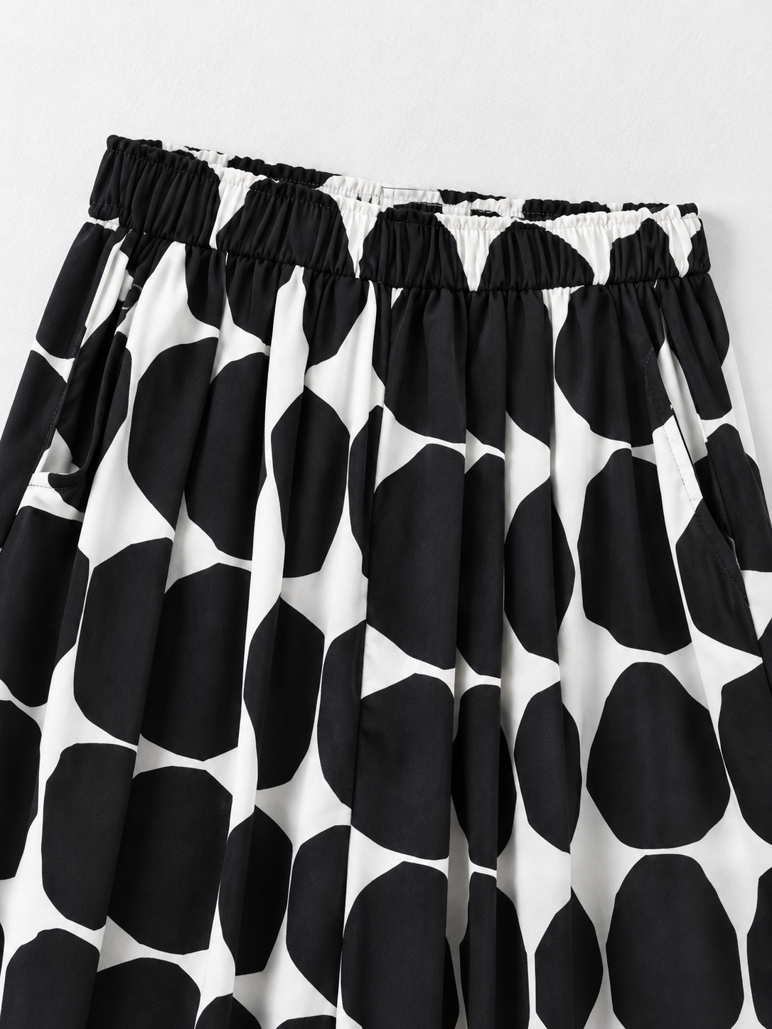 Graphic Dot Wide-Leg Trousers