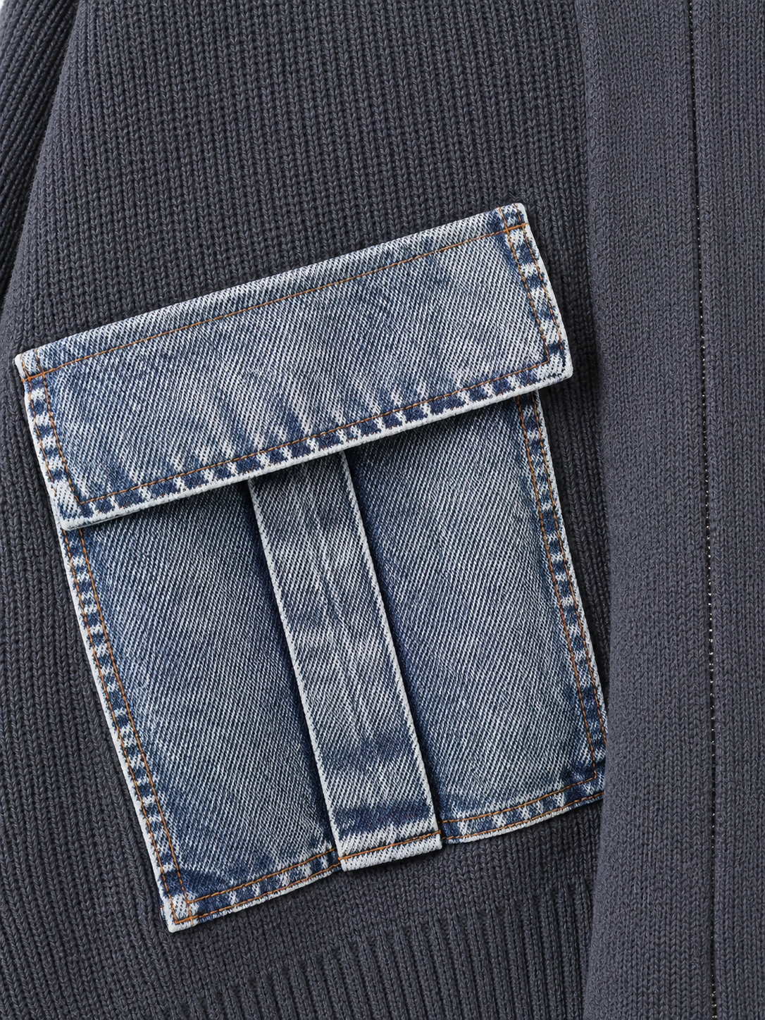 Denim-Pocket V-Neck Zip Cardigan