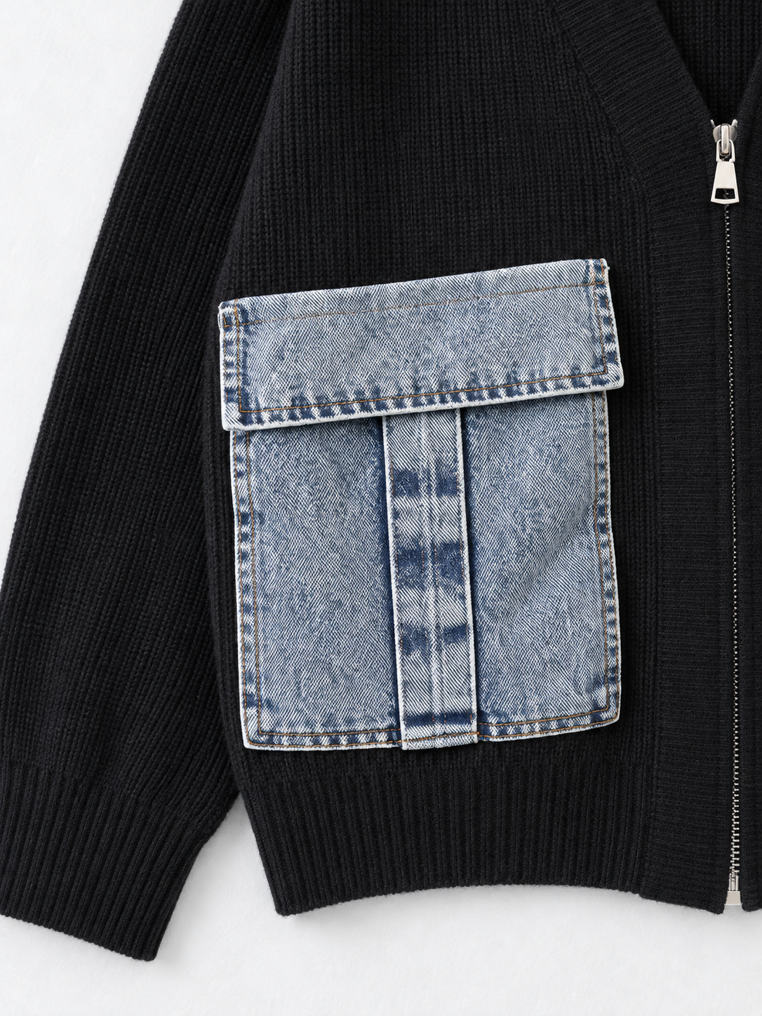 Denim-Pocket V-Neck Zip Cardigan