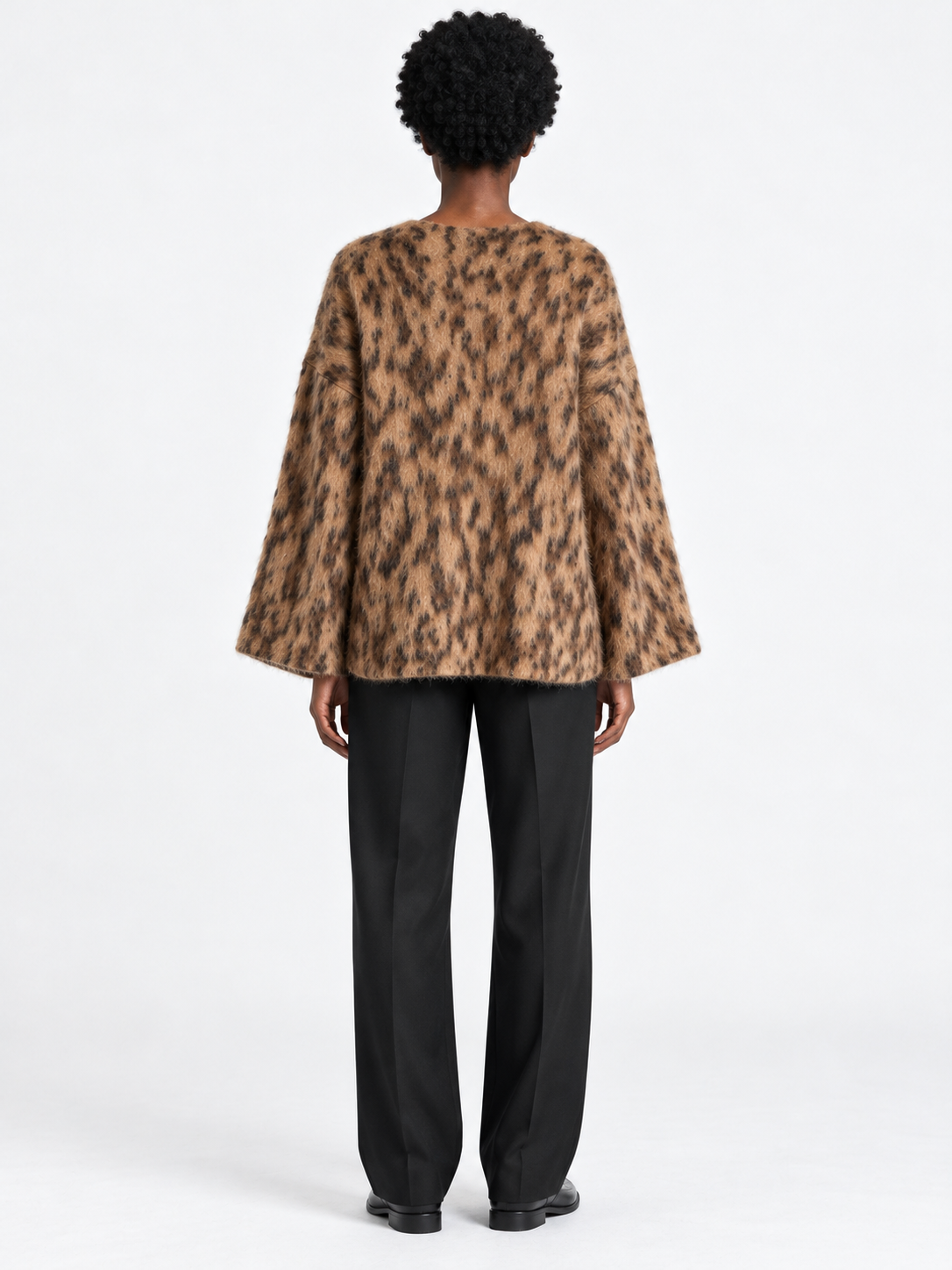 Leopard-Pattern V-Neck Sweater