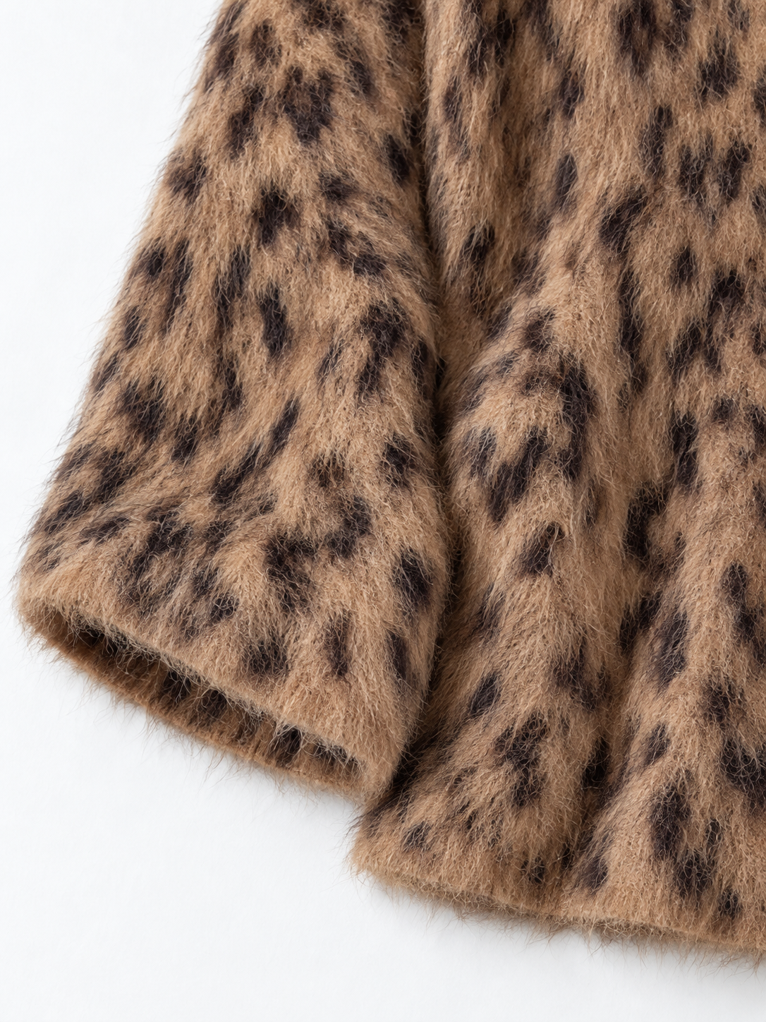 Leopard-Pattern V-Neck Sweater