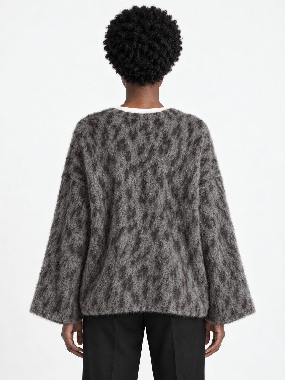Leopard-Pattern V-Neck Sweater