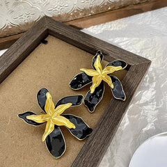 Flower Star Earrings - Kelly Obi New York