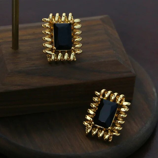 Swirl Stud Earrings - Kelly Obi New York