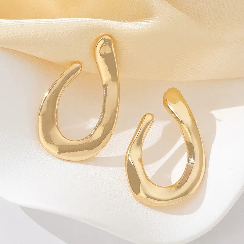 Warped Hook Stud Earrings - Kelly Obi New York